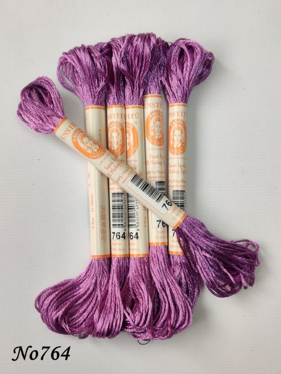 764 (DMC553) (3) (Medium)